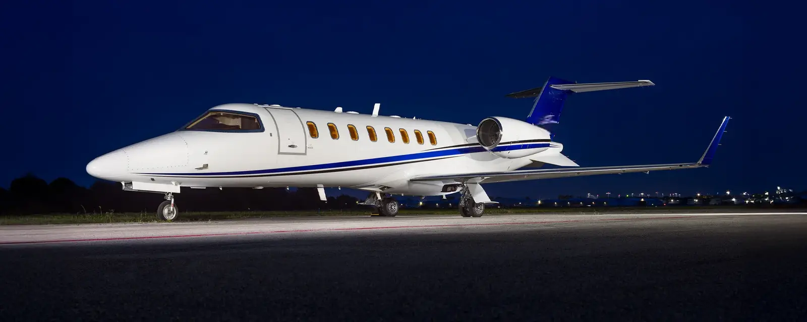 Bombardier Learjet 45 N720GG operated by CapJet photo 2