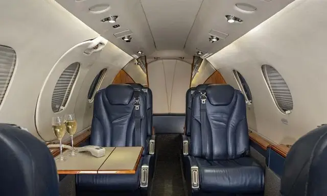 Beechcraft Premier 1 N720MH operated by Elevage Flight Travel, LLC photo 2
