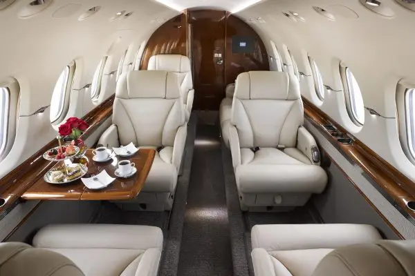 Beechcraft Hawker 850XP N720TM operated by Worldwide Jet Charter, Inc. photo 5