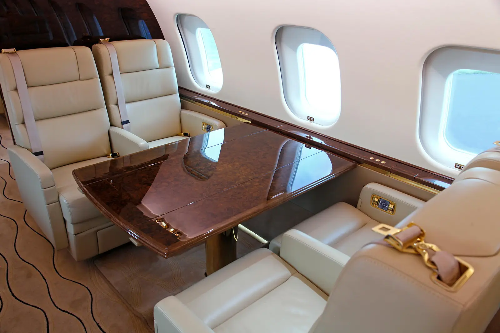 Bombardier Global 5000 N724MF operated by Fair Wind Air Charter photo 2