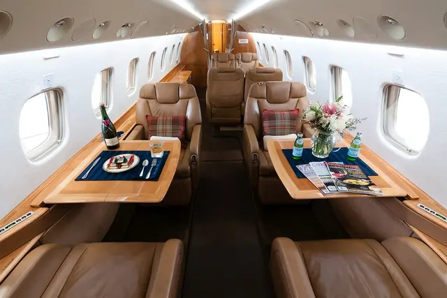 Embraer Legacy 600 N725BD operated by Liberty Jet photo 2