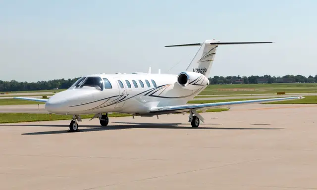 Cessna Citation CJ2 N726RP operated by Davinci Jets, LLC, KCLT photo 2