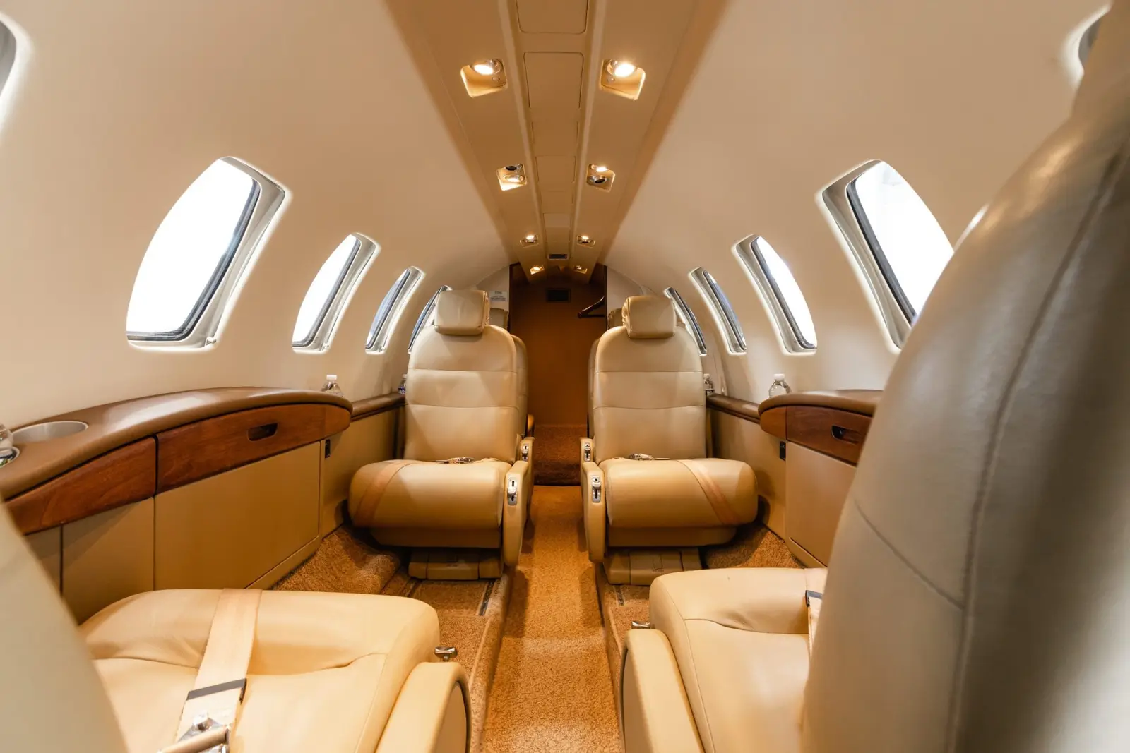 Cessna Citation CJ2 N743JG operated by Aviation Advisor, Inc. photo 2