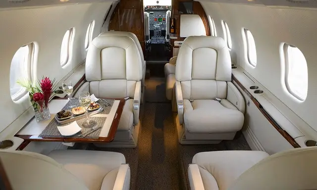 Bombardier Learjet 60 N743LG operated by Hera Flight, LLC, KPIE photo 4