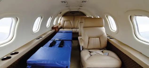Bombardier Learjet 31 N744N operated by Thunderun Aviation Corporation photo 2
