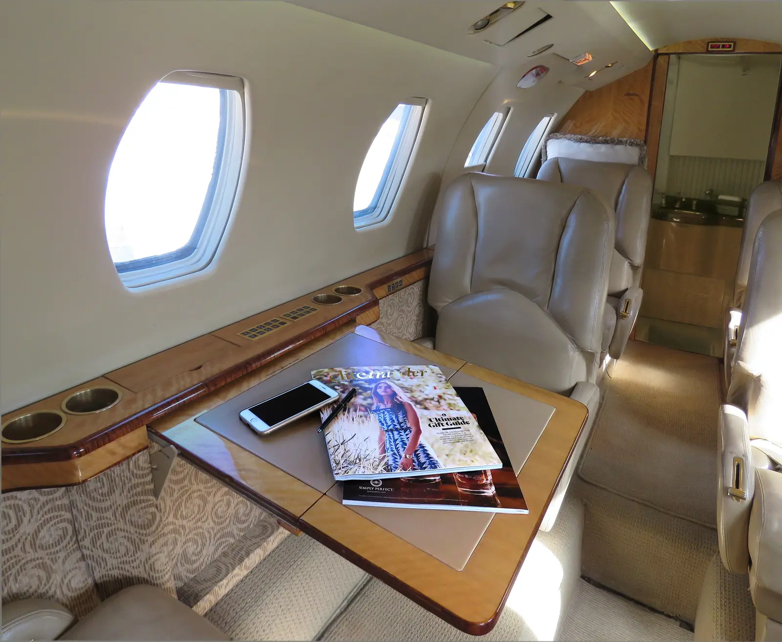 Cessna Citation VII N750CK operated by M&N Aviation, Inc. photo 4