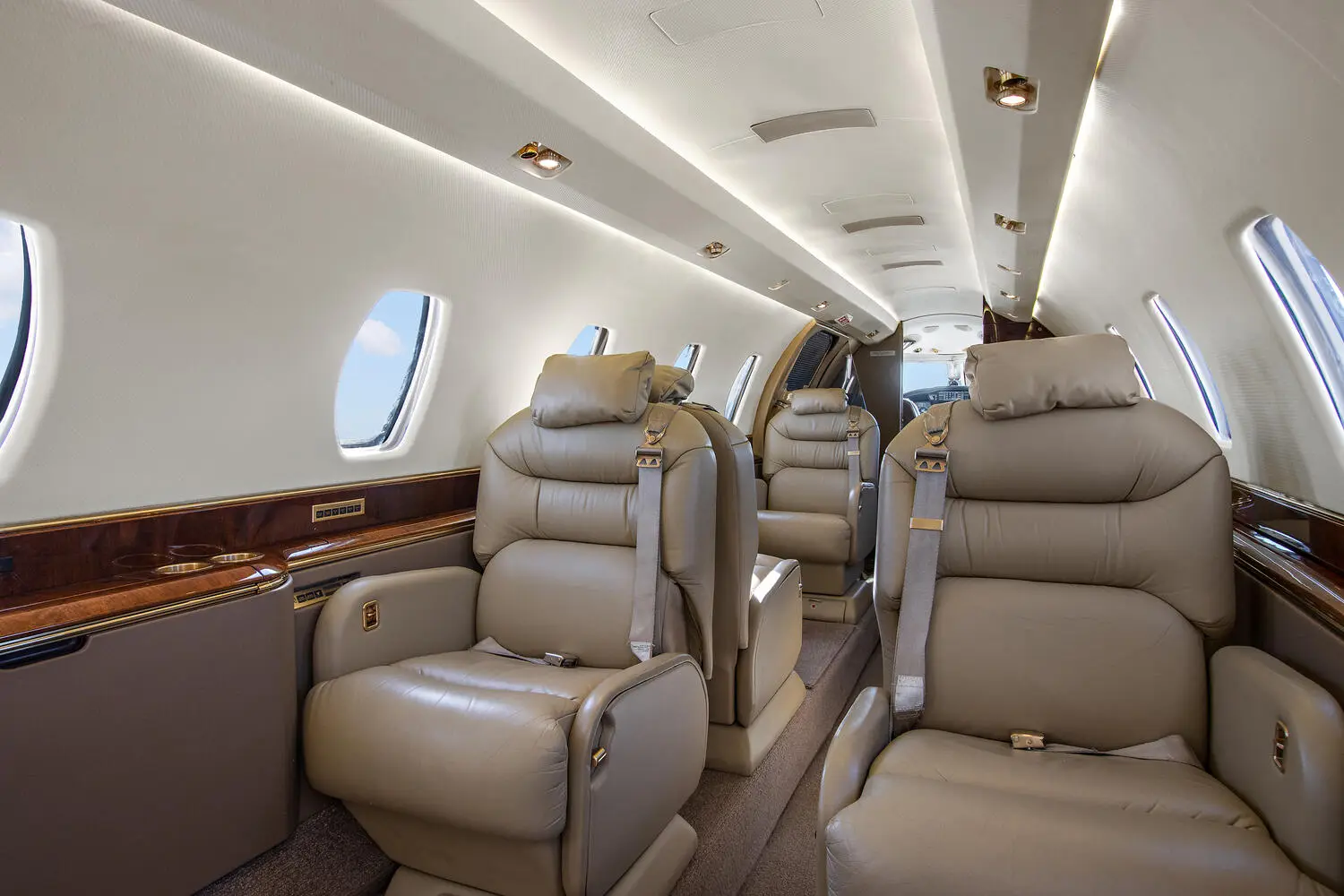 Cessna Citation X N750VP operated by Modesto Jet photo 6