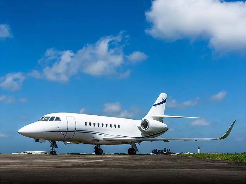 Dassault Falcon 2000LX N75EK operated by Houston Jet Direct photo 4
