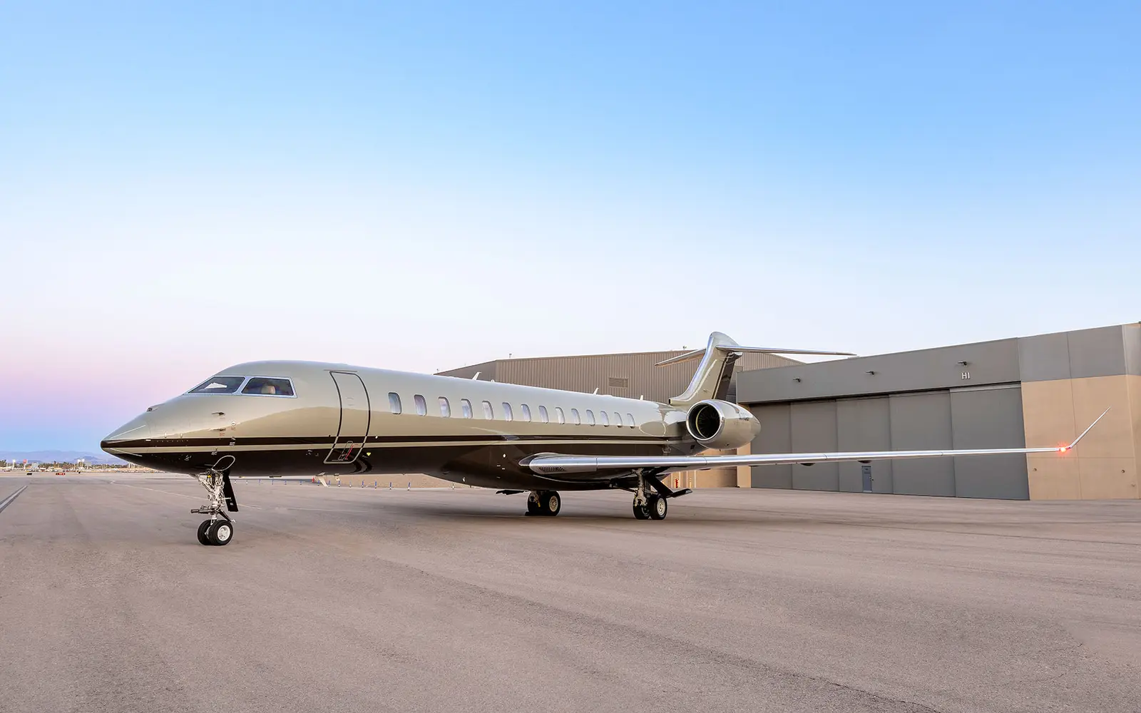 Bombardier Global 7500 N762F operated by VIP Global, exterior