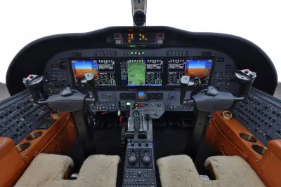 Cessna Citation CJ3 N767XT operated by Leviate Jet Management photo 4