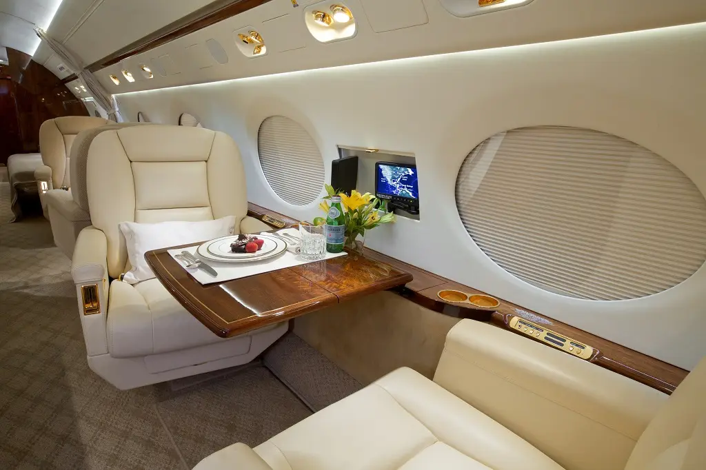 Gulfstream G550 N768JJ operated by Journey Aviation, LLC photo 6