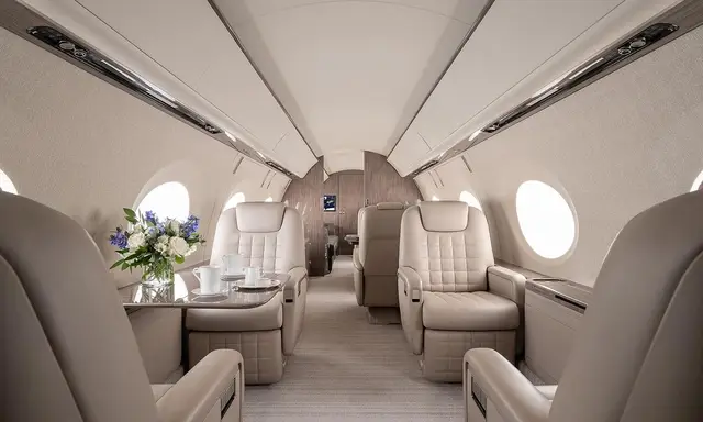 Gulfstream G500 N769PT operated by Clay Lacy Aviation, Inc. photo 2