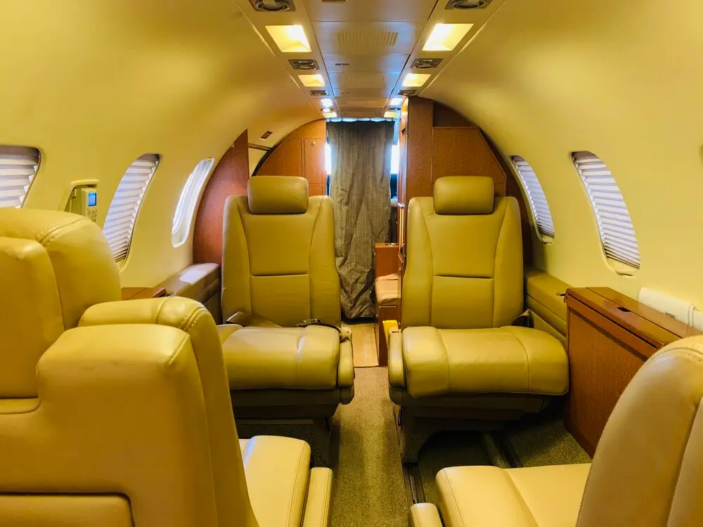 Bombardier Learjet 31A N76CD operated by Bankair, Inc., KCAE photo 2