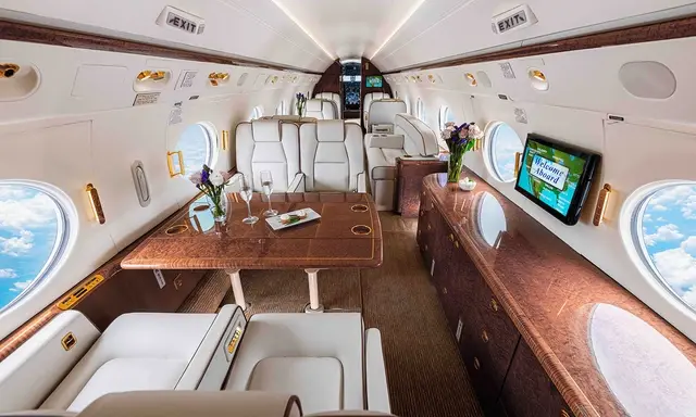Gulfstream G550 N770AW operated by Journey Aviation, LLC photo 5