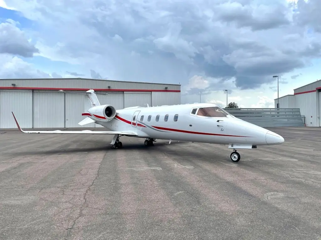 Bombardier Learjet 60 N770BZ operated by Cutter Aviation, exterior