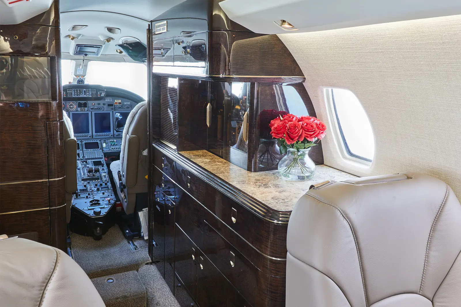 Cessna Citation X N777KT operated by Silver Air photo 6
