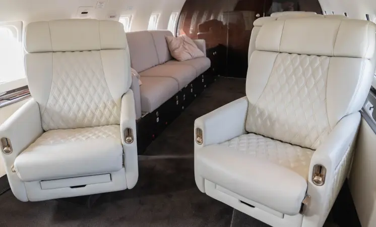 Bombardier Challenger 604 N777MV operated by A-ok Jets photo 2