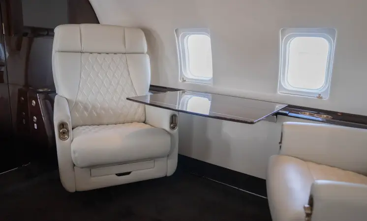 Bombardier Challenger 604 N777MV operated by A-ok Jets photo 6