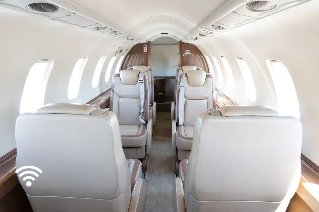 Bombardier Learjet 45 N777QL operated by International Air Charters, Inc. photo 3