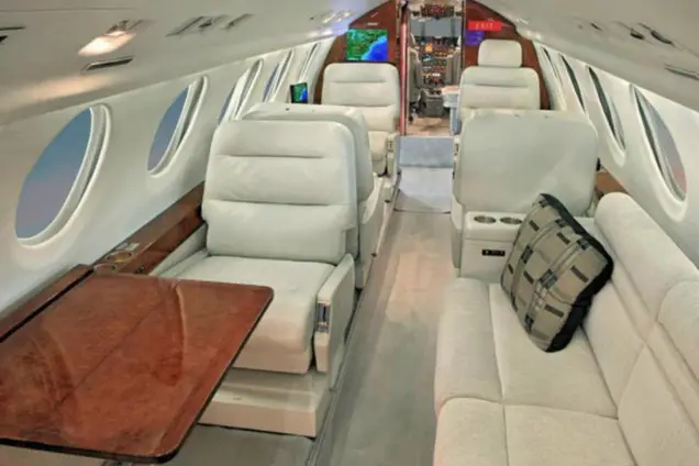 Dassault Falcon 50 N777UV operated by Malone AirCharter, Inc. photo 3