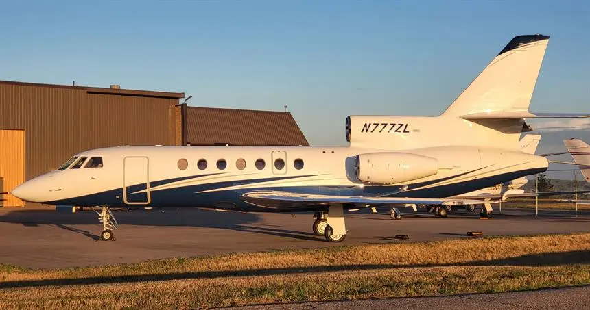 Dassault Falcon 50 N777ZL