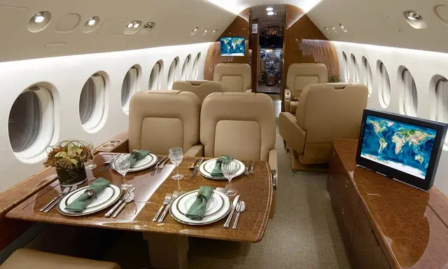 Dassault Falcon 900B N780SP operated by Solairus Aviation photo 2
