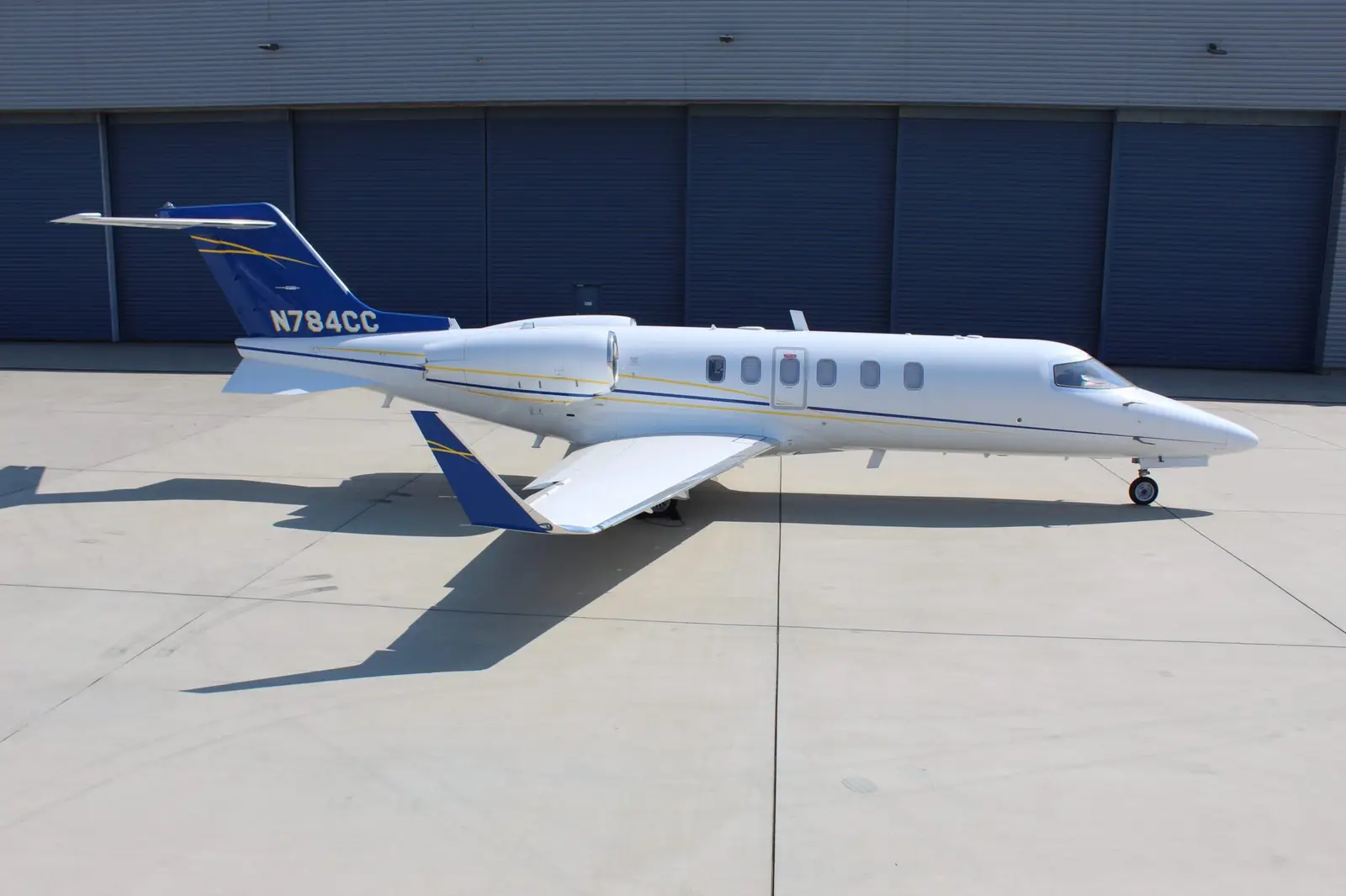 Bombardier Learjet 40XR N784CC operated by XCEL Jet, exterior