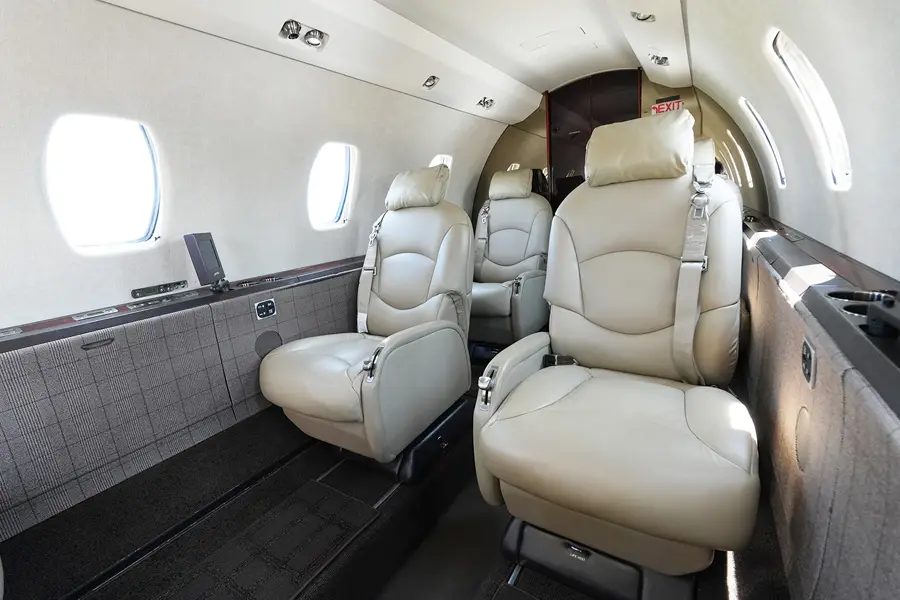 Cessna Citation Excel N785CC operated by KCAC Aviation (Kansas City Aviation Center) photo 3