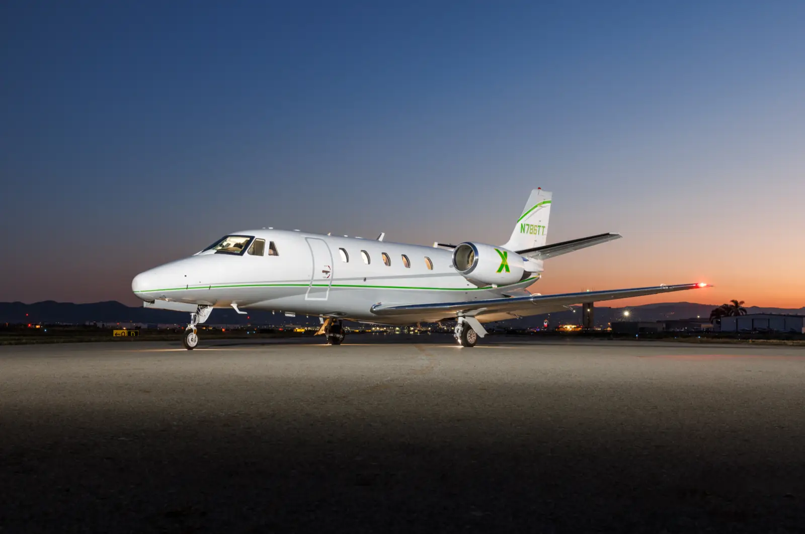 Cessna Citation XLS+ N786TT operated by Mach One Air Charters, Inc., KCNO, exterior