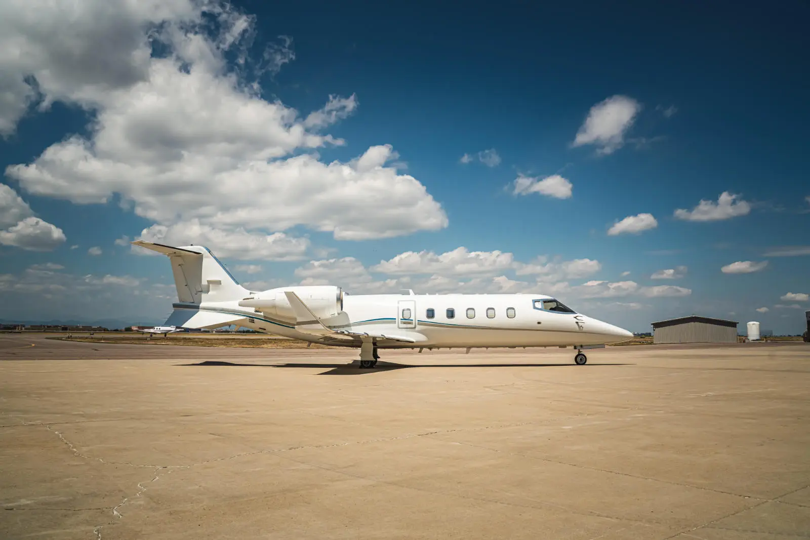 Bombardier Learjet 60XR N787TS operated by International Jet Aviation Services, Inc., exterior