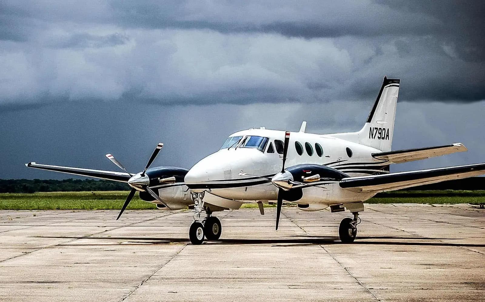 Beechcraft King Air C90 N790A operated by Apex Aero, exterior