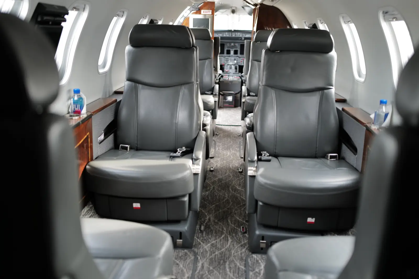 Bombardier Learjet 45XR N796JH operated by Cirrus Aviation Services photo 2