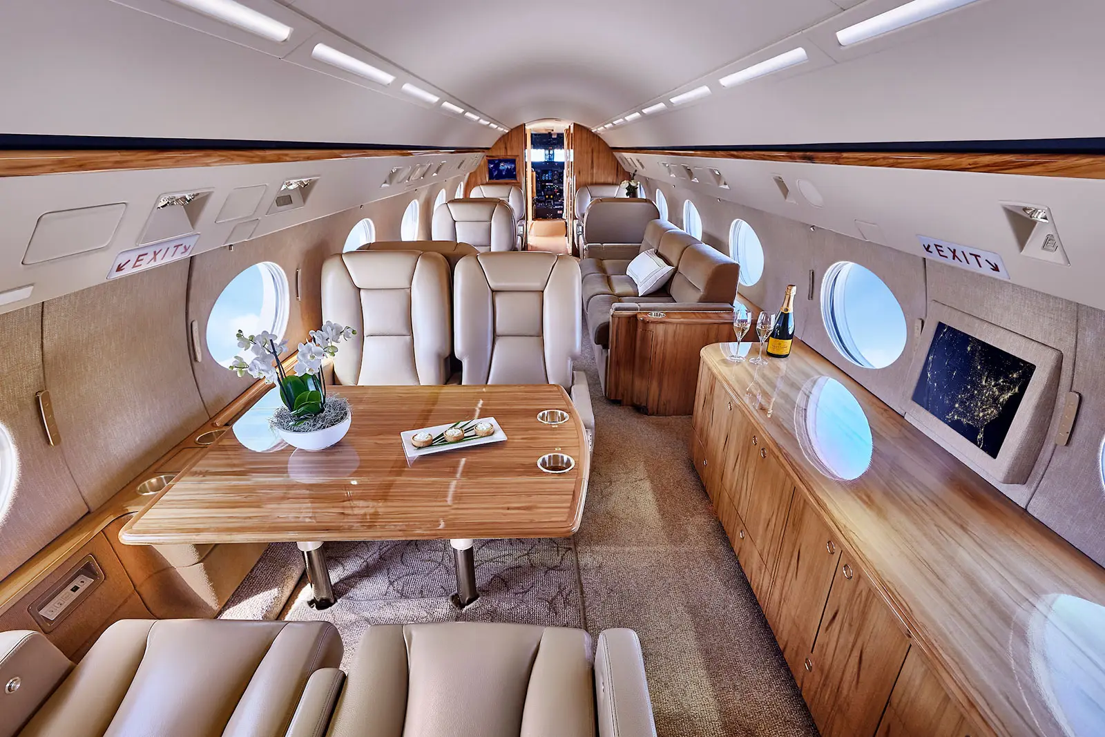 Gulfstream IV N7DK operated by Journey Aviation, LLC photo 4