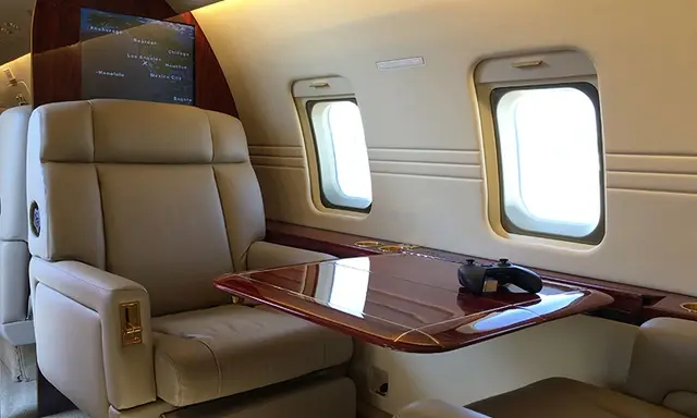 Bombardier Challenger 604 N800LB operated by West Coast Aviation Services, KSNA photo 2
