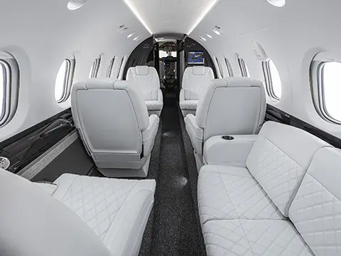 Beechcraft Hawker 800XP N800NG operated by International Jet Aviation Services, Inc. photo 3