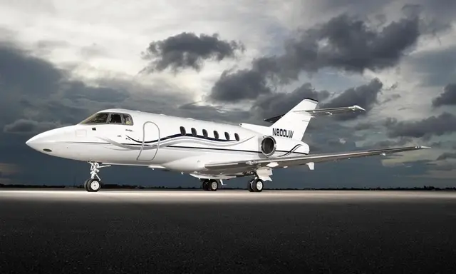 Beechcraft Hawker 800XP N800UW operated by Executive Aviation Corporation photo 5