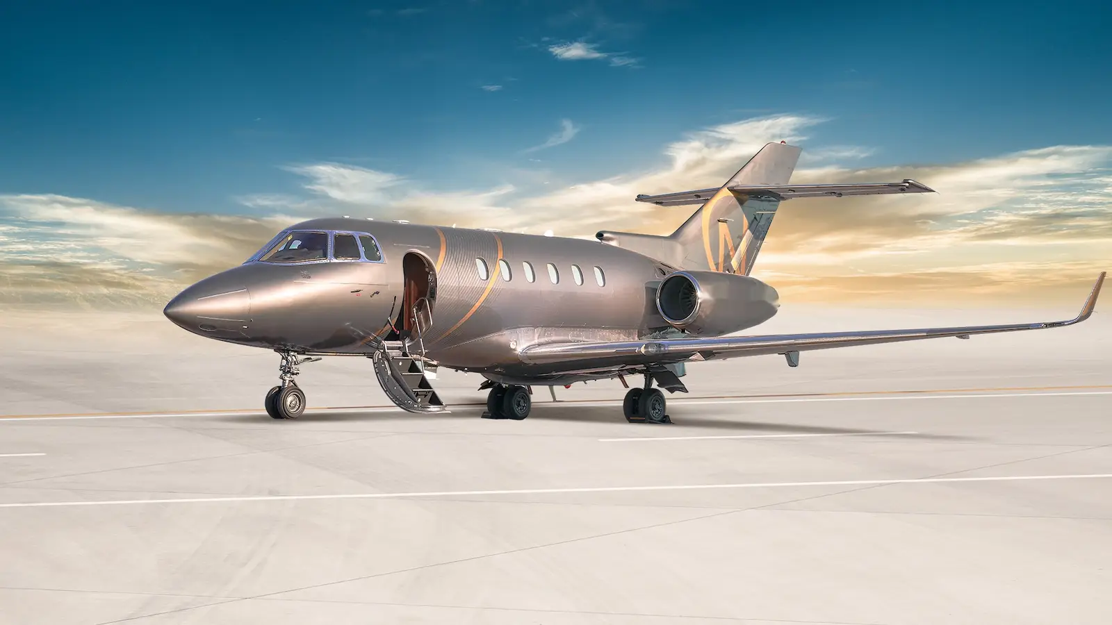 Beechcraft Hawker 900XP N801FB operated by Jet Linx Aviation, LLC photo 5