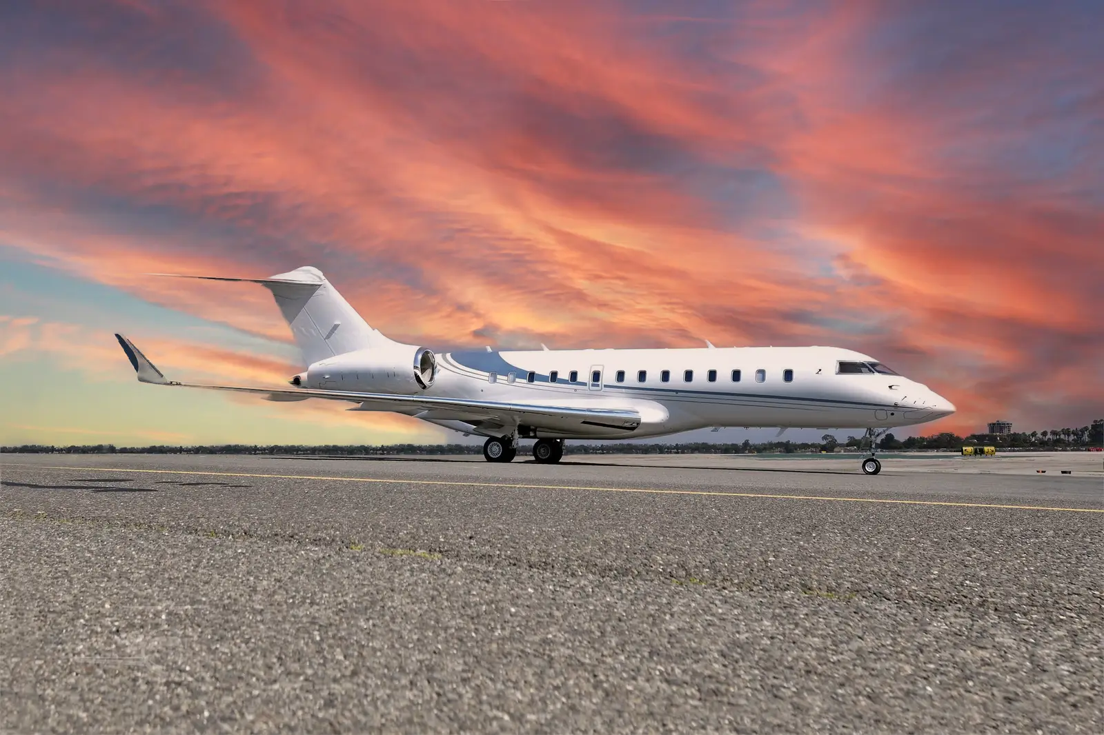 Bombardier Global 5000 N80AK operated by Alerion Aviation, exterior