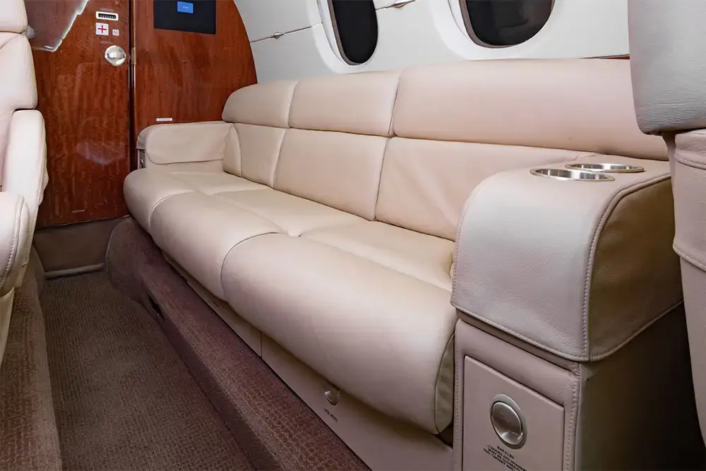 Beechcraft Hawker 900XP N80J operated by Solairus Aviation photo 6