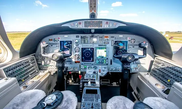 Cessna Citation Ultra N813SH operated by Silverhawk Aviation, Inc. photo 6