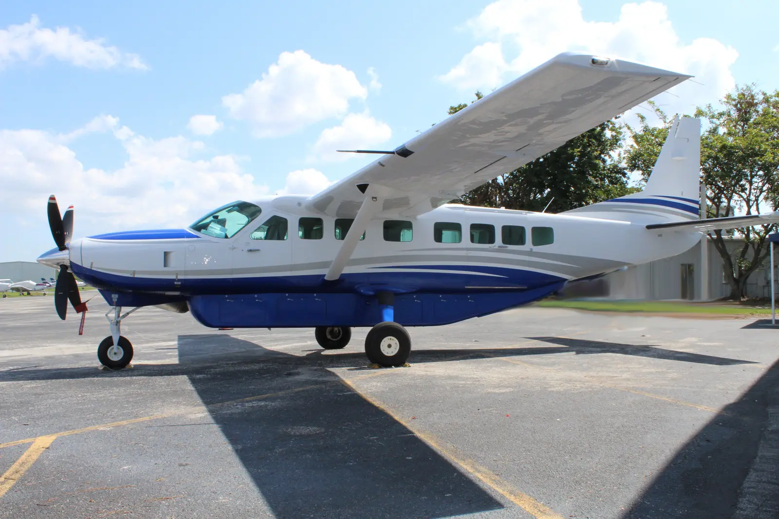 Cessna 208B Grand Caravan N815KD operated by Aztec Airways photo 4