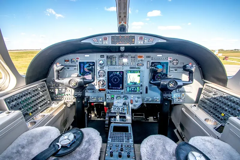 Cessna Citation Ultra N816SH operated by Silverhawk Aviation, Inc. photo 6
