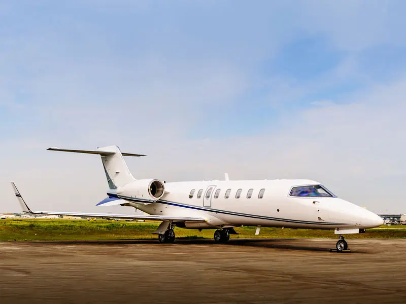 Bombardier Learjet 45XR N818BD operated by Houston Jet Direct photo 4