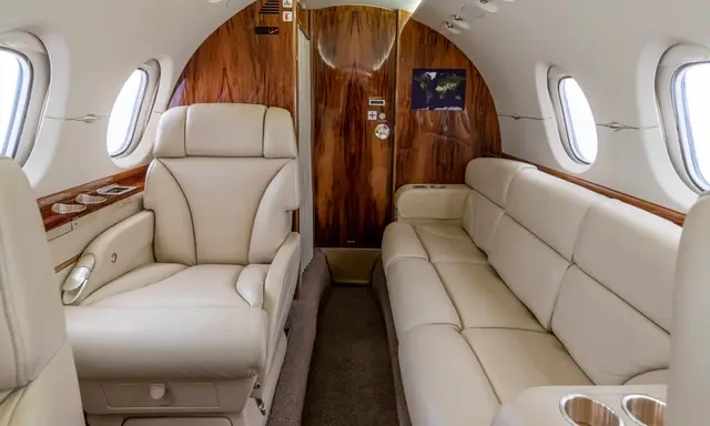 Beechcraft Hawker 900XP N818EZ operated by Sun Air Jets photo 3