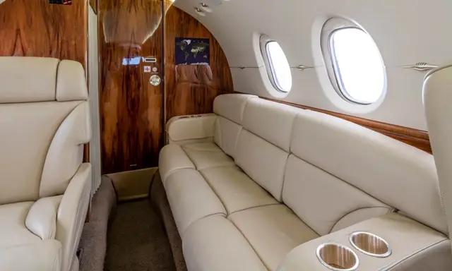Beechcraft Hawker 900XP N818EZ operated by Sun Air Jets photo 6