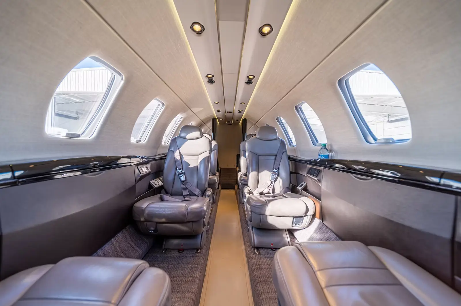 Cessna Citation CJ4 N81QC operated by Davinci Jets, LLC photo 3