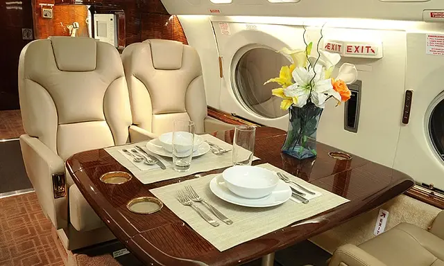 Gulfstream V N820HB operated by Executive Fliteways, Inc. photo 4