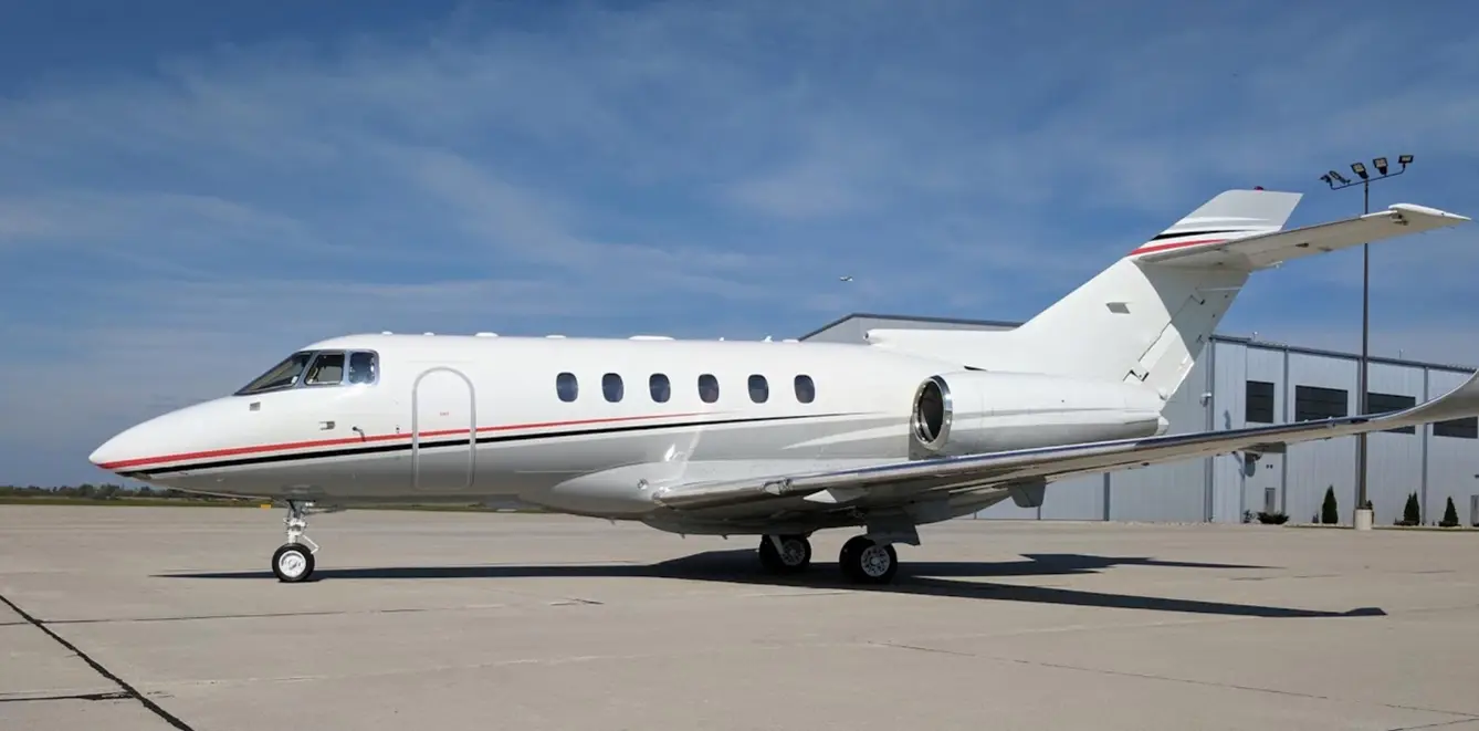 Beechcraft Hawker 800XP N823AM operated by AirMed International photo 4