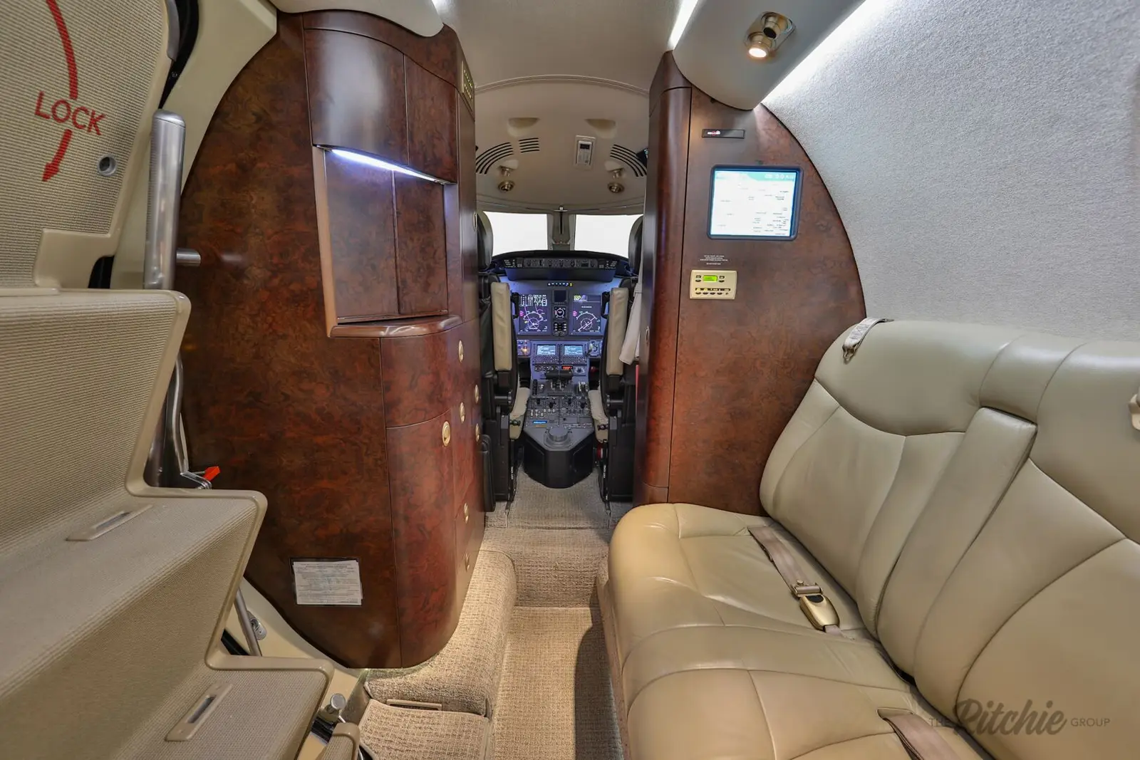 Cessna Citation XLS+ N824DM operated by Aircraft Management Group photo 2