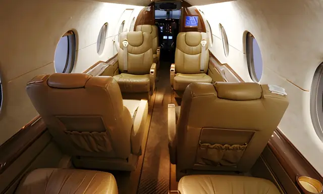 Beechcraft Hawker 400XP N831KB operated by Wheels Up photo 2
